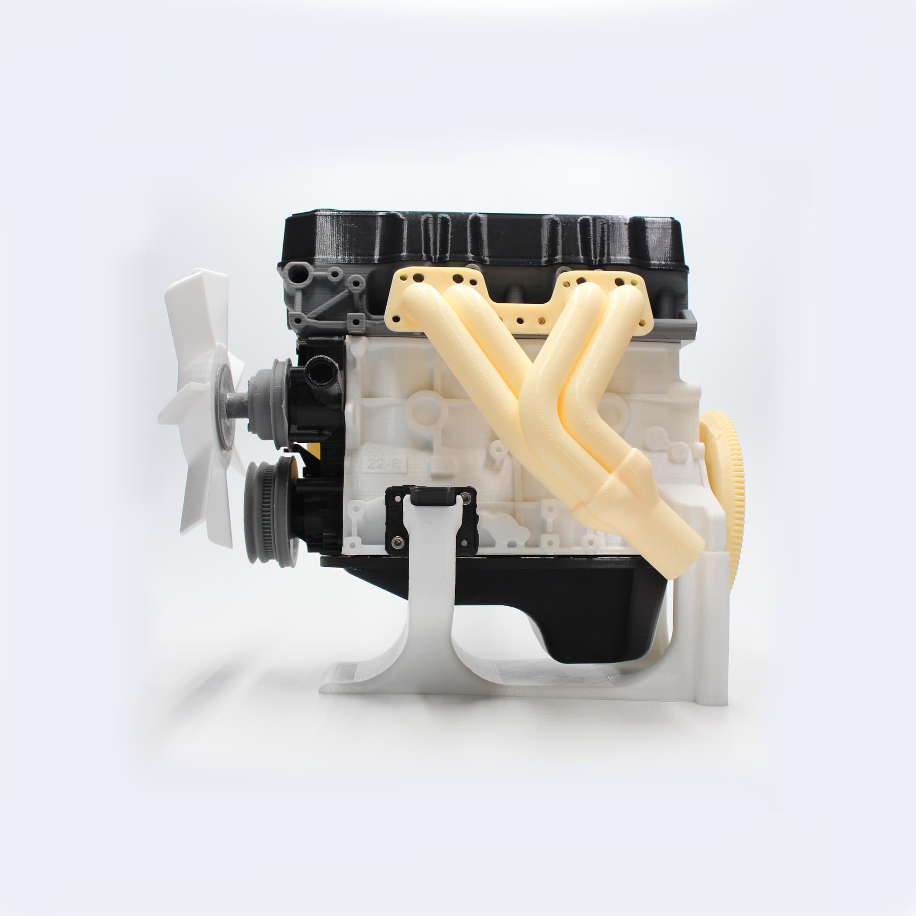Model mesin hasil 3D printing polimer dengan teknologi FFF